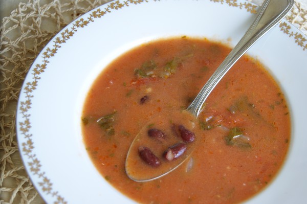 Фасоль – International, Или «Веселые нотки»