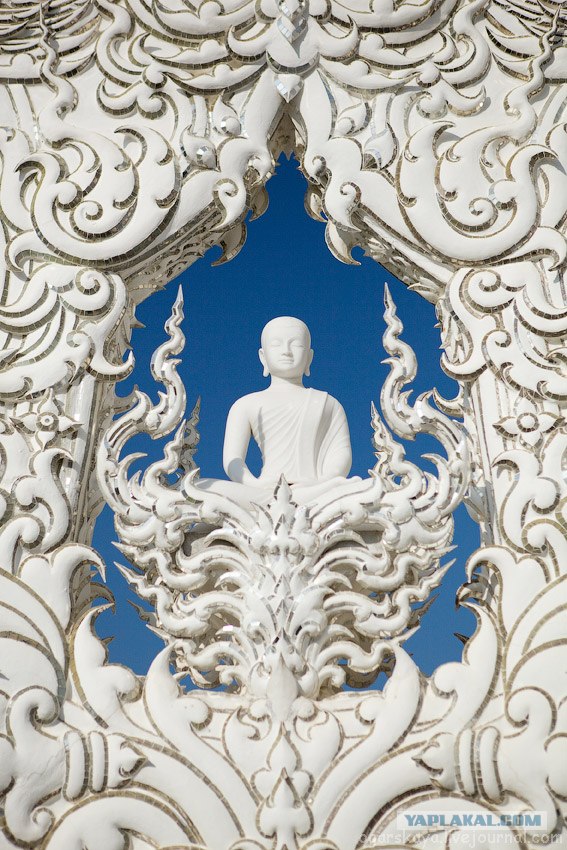 Белый храм в Чианг Рае (Wat Rong Khun)