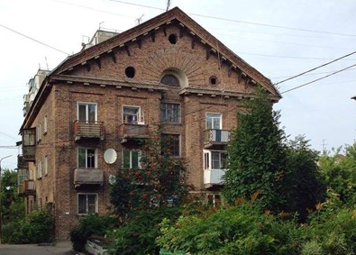 Печально, но даже нейродура умнее антисталиниста...