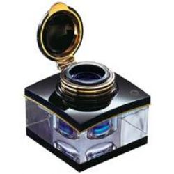 Вот люди живут