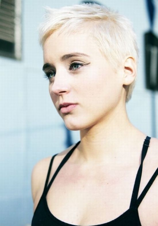 Саманта Райт - симпатичная тяжелоатлетка