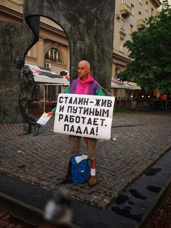 Вчера 3 американских бомбардировщика B-52 полетали возле Крыма. Фото и видео прилагается