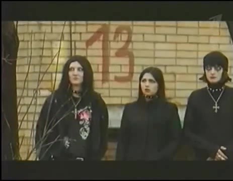 Женщины паркуются