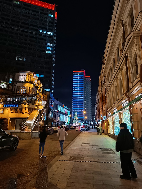 Большой рассказ о новогодней Москве