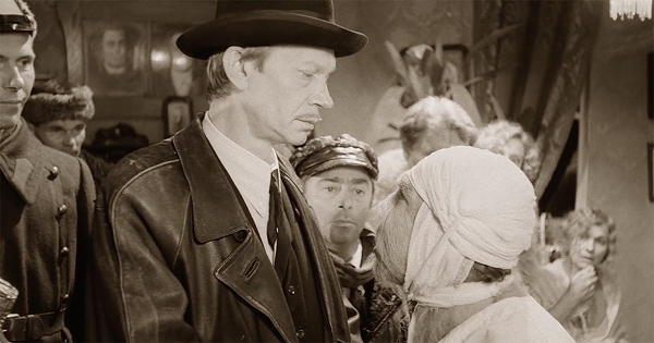 Учитель алгебры, который переехал в Краснодар из Дагестана рассказал своим ученикам, что он думает о русском народе