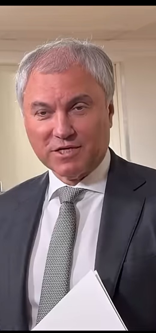 В России вслед за бензином начали массово скупать... догадайтесь
что?