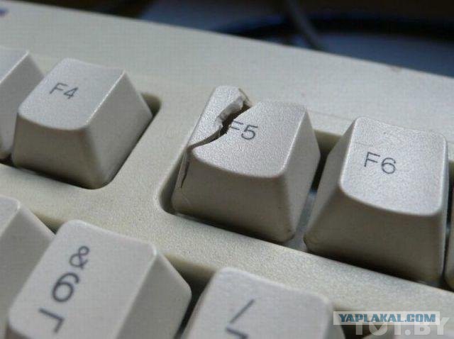 Клавиатура большинства постящих на ЯПлакале