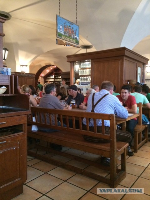 Репортаж  с крупнейше вечеринки — Октоберфеста