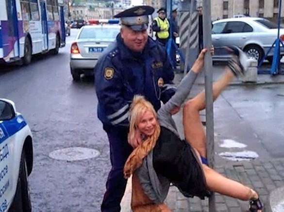 Ужасы и приколы из соцсетей 18+