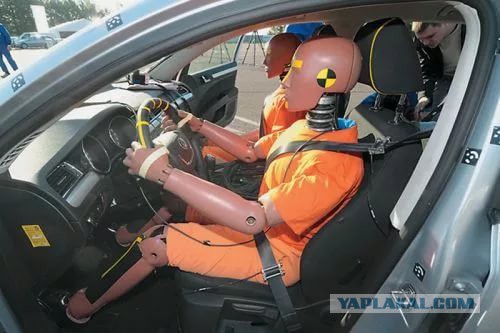 Кем работаешь?