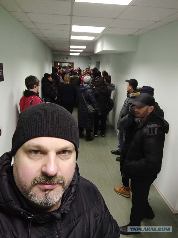Полиция не дала гендиректору «Интерторга» улететь в Дубай. Ему посоветовали выплатить зарплаты сотрудникам