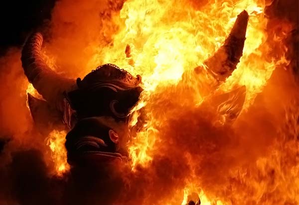 Проводим уходящий год, лучшими работами фотографов