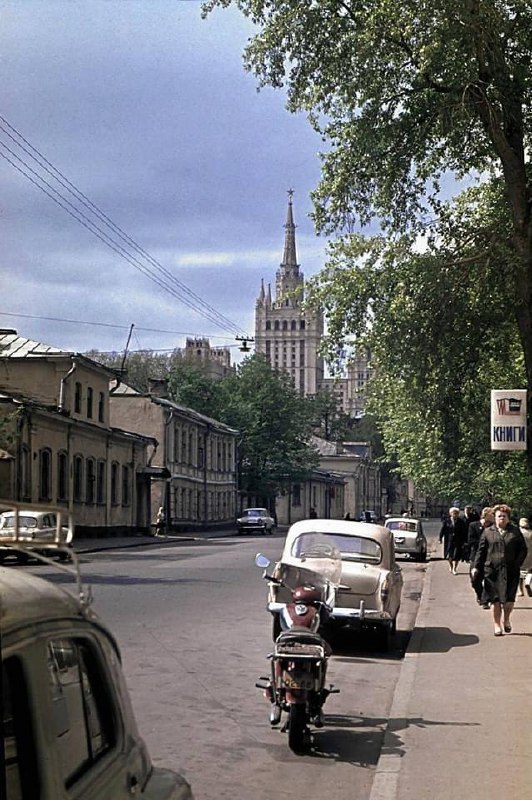 Москва и москвичи. Двадцатый век. 11.07.24