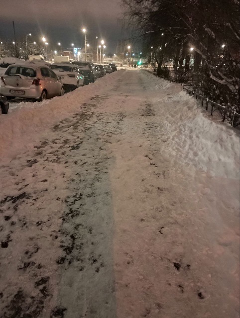 В Питере снова снег...