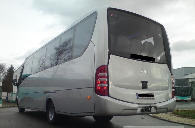 Игра на ЯПе: Угадай АВТО-9