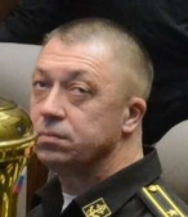 Легковая машина взорвалась в Севастополе, погиб военнослужащий