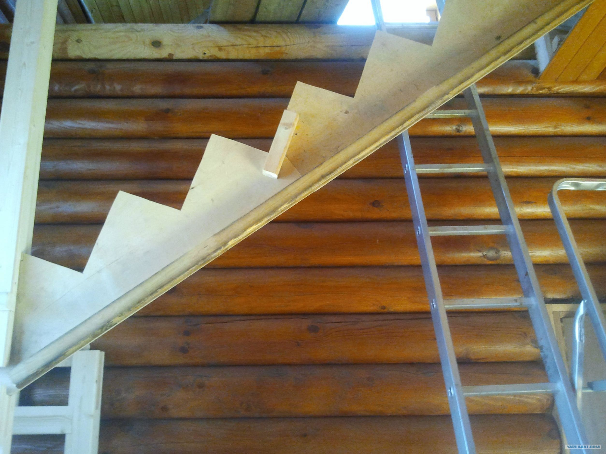 Двухсекционная лестница своими руками