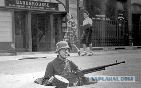 Героический Париж