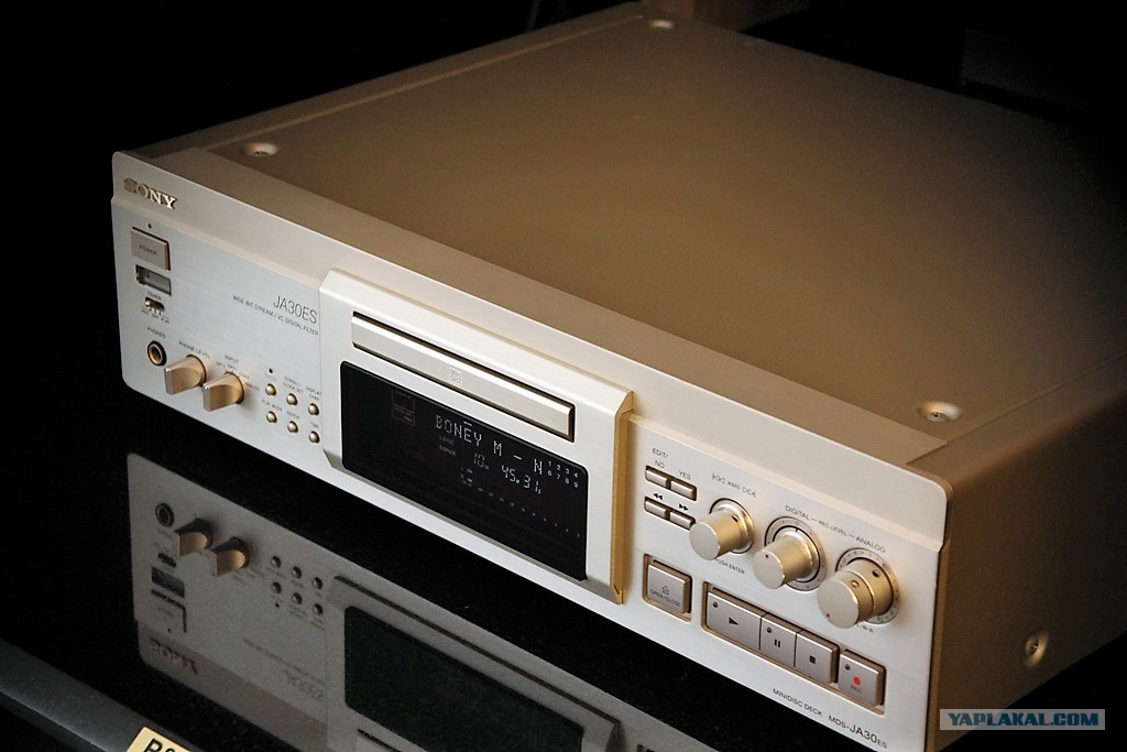 Seagate иконка. Винтажная аудиотехника в баку. Sony ta-f80. Старики играющие в компьютерные игры. Винтажная аудиотехника marantz.