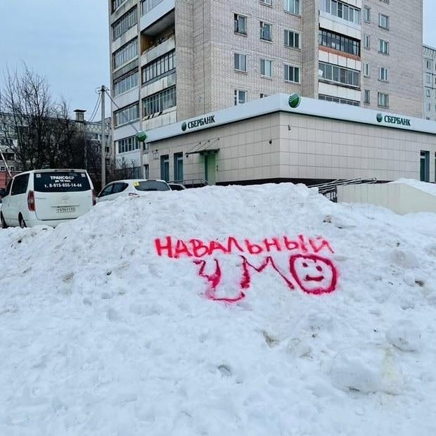 Когда даже из тюрьмы ты можешь кое что сделать на воле