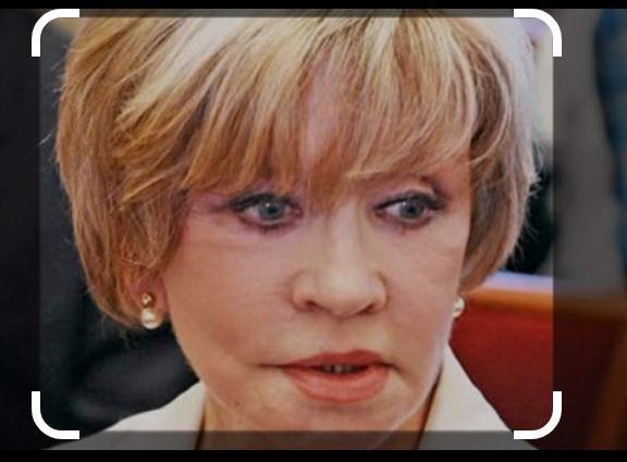 Мэри уже совсем не Поппинс