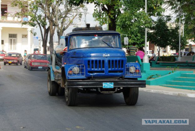 Классические авто на Кубе