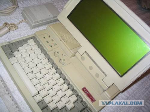 Древний ноутбук ADX7325S