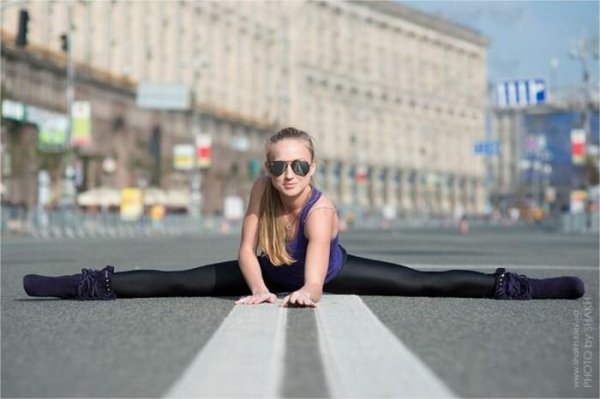 Девушки с хорошей растяжкой восхитительны