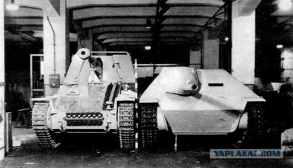 StuG III под кличкой "Гадюка", самая массовая в производстве с которой пришлось встретиться нашим дедам.