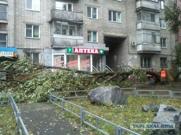 Ночной ураган в Днепропетровске, 24.09.2014.