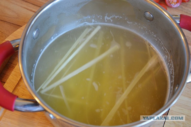 Вкусное обаяние Кулинарии, Повара ЯПа поздравляют милых дам!