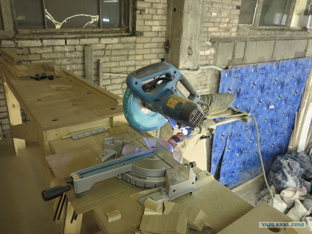 торцовочная пила из болгарки с протяжкой. торцовочная пила с протяжкой своими руками. торцовочная пила с протяжкой из циркулярки.