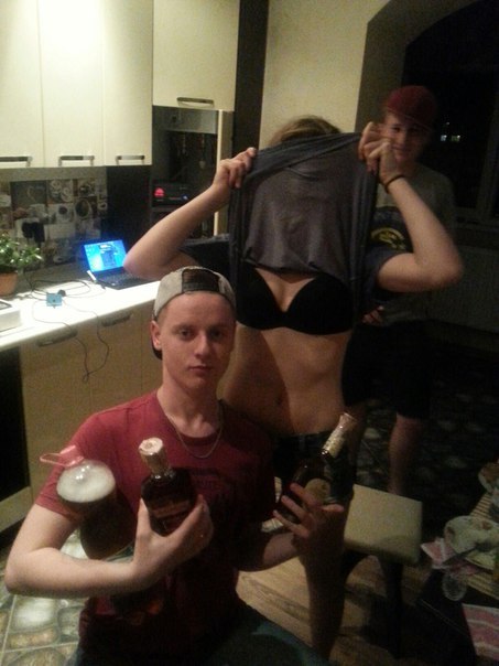 Ужасы и приколы из соцсетей 18+