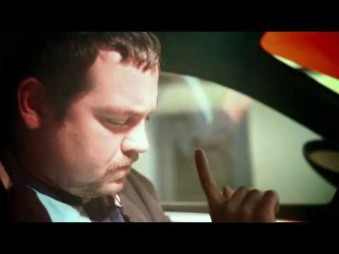 Субарист влетает в пробку