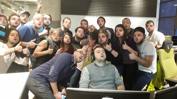 Когда коллега заснул на работе