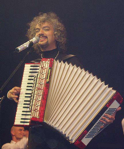 От светло серого до чёрного 5.0