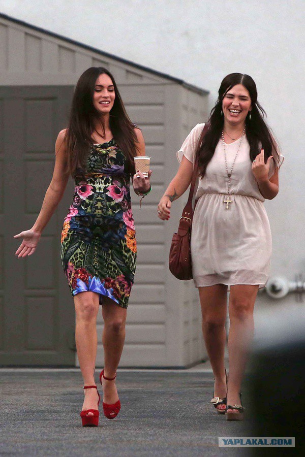 Знаменитости и их родные братья с сестрами