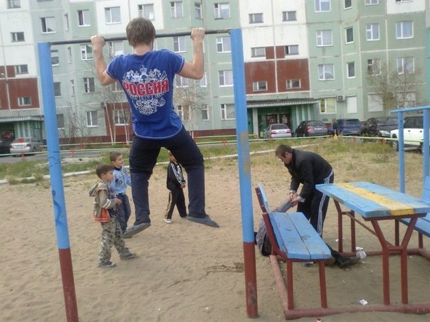 Ужасы и приколы из соцсетей 18+