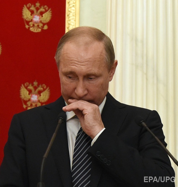 ФНС и Минфин раскритиковали идею уплаты налогов на труд лично гражданами