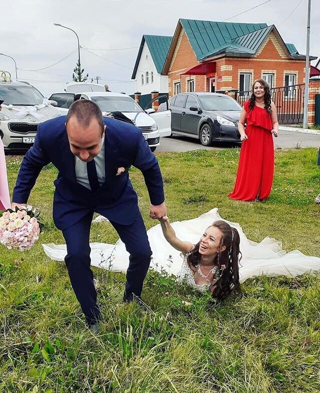 Очень романтичная свадебная фотосессия