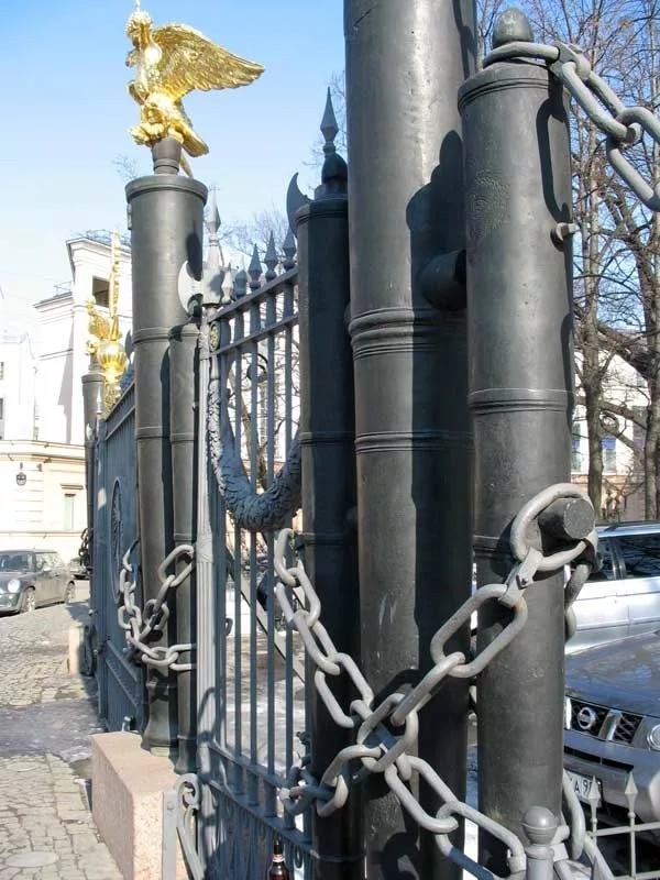 Невероятная история того, как ты вдруг внезапно узнал, о чём поётся в песне…