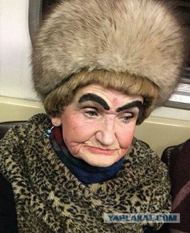 Про сайт знакомств и женские сапоги