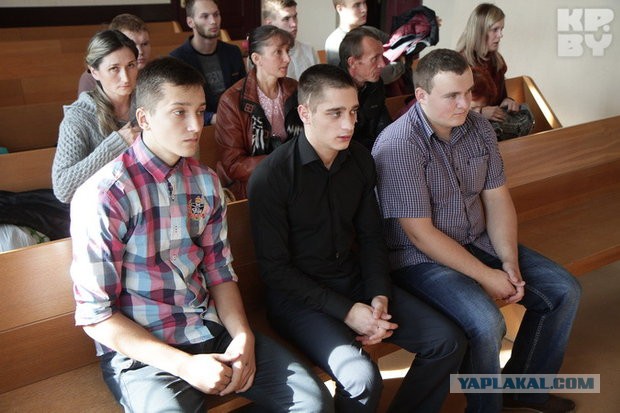 Оказались не в том месте не в то время ...