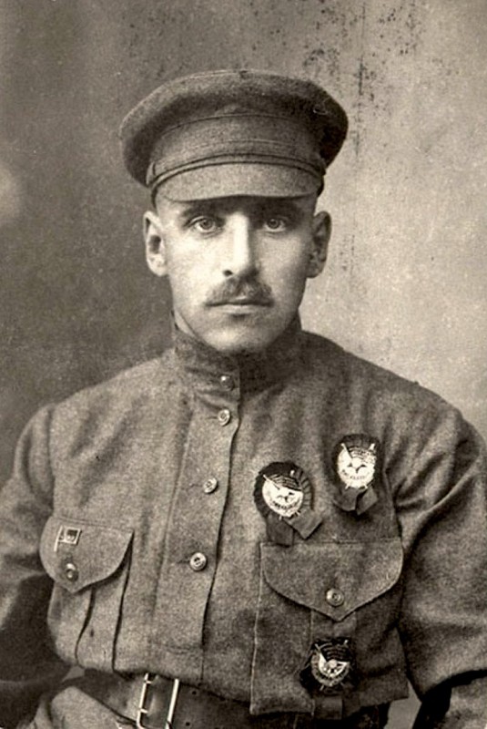 История в фотографиях