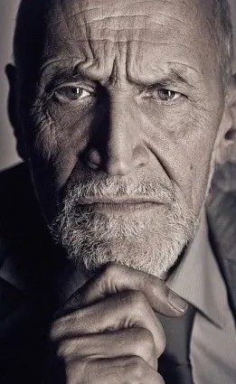 Ещё и недоволен