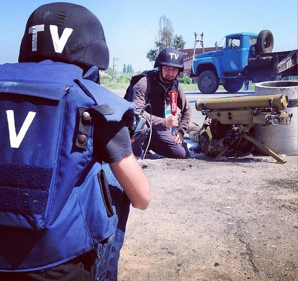 Армия ДНР атакует боевиков нацгвардии