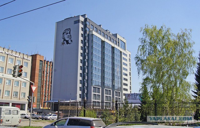 Реальные люди на граффити