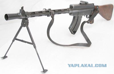 Незаконный оборот холодного оружия.