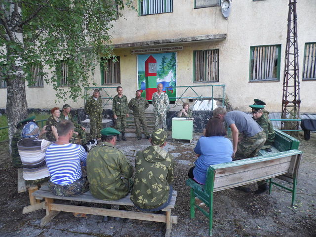 Сегодня день Советской Армии, я слышал?