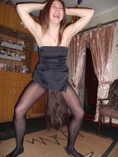 Дуры, хватит выёживаться перед фотиком